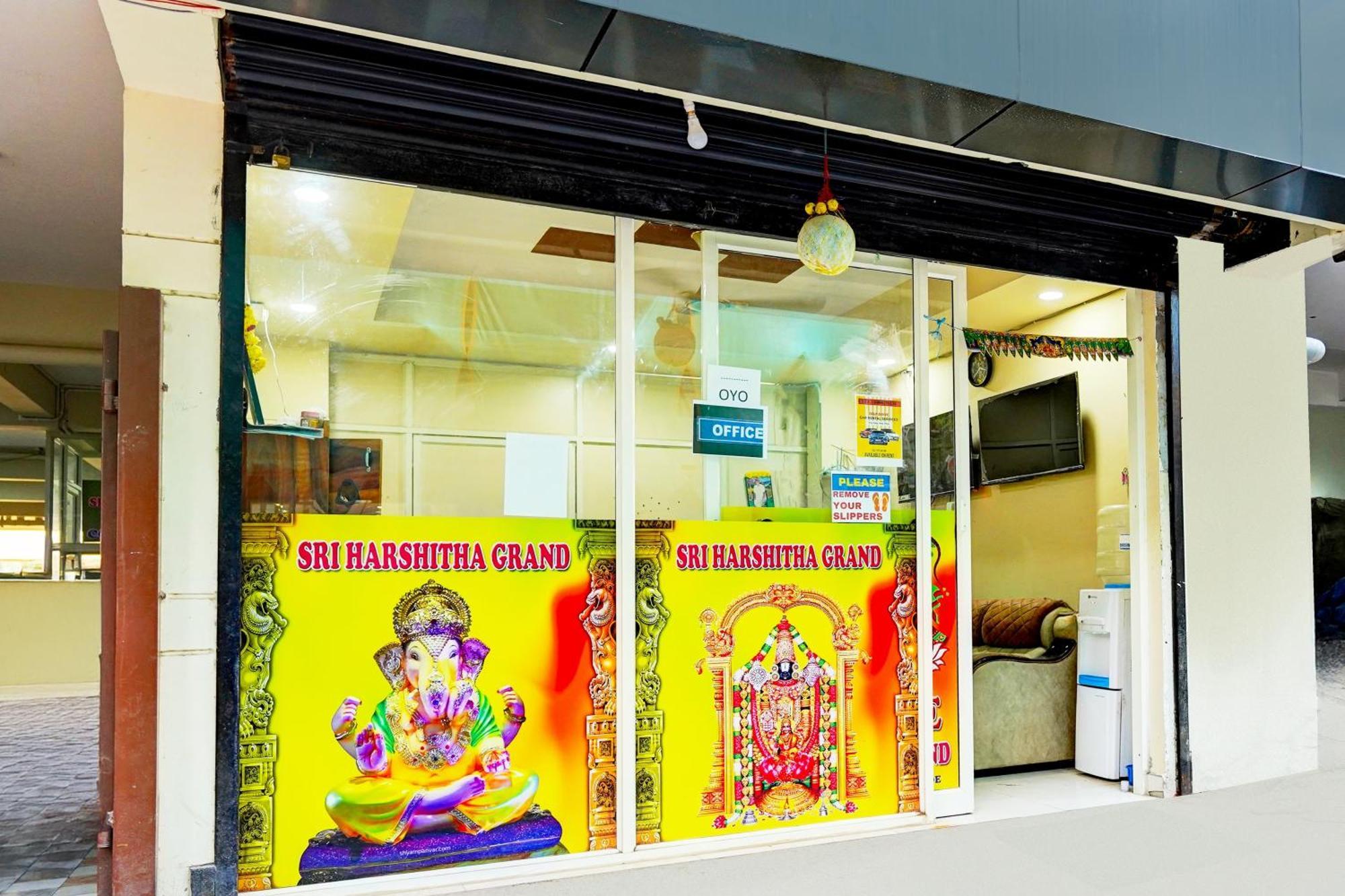Super Hotel O Sri Vishnu Prime Opposite The Studio Salon, Kundalhalli Gate Бангалор Экстерьер фото